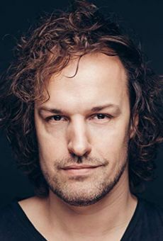 Mads Riisom