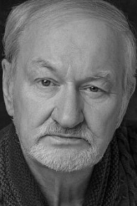 Олег Леваков