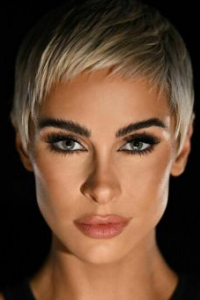 Элли Гонсалвес