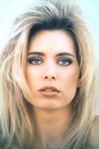 Дэбби Джеймс