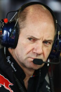 Эдриан Ньюи