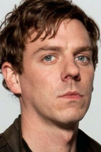 Джо Армстронг