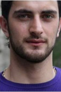 Гнел Улиханян