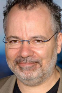 Джонатан Мостоу