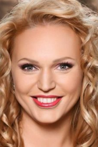 Алла Довлатова