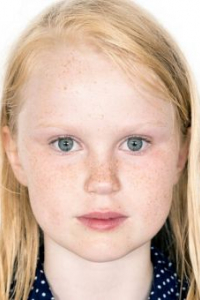 Ракель Ленора Флоттум