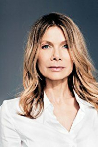 Урсула Карвен