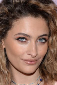 Пэрис Джексон