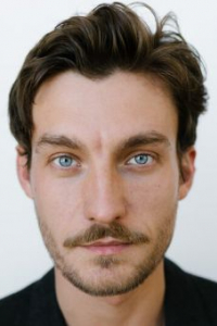 Виктор Михайлов