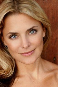 Санни Доенч