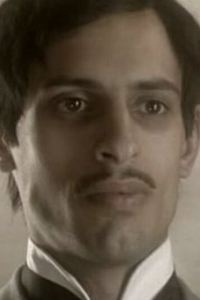 Роман Габриа