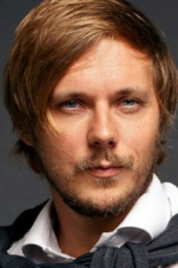 Владислав Ариалар