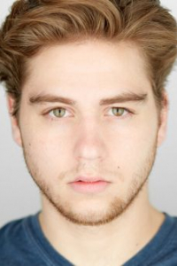 Эр Джей Секотт