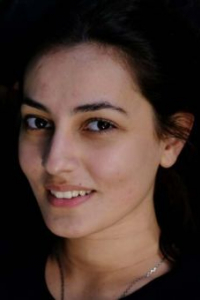 Анна Фарниева