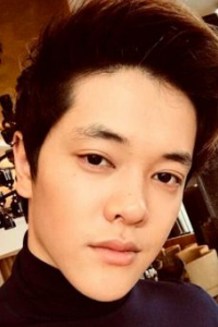 Азамат Ашмакын