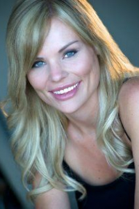 Джулианна Александр