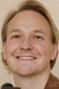 Вадим Плохотников