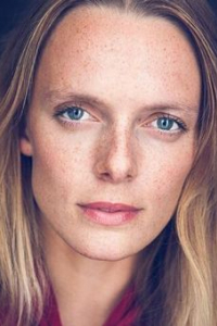 Ингрид Шрэм