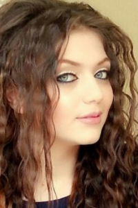 Маринка Хачатрян