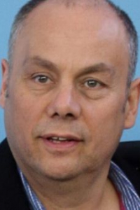 Марк Бертон