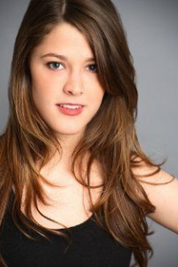 Николь Вогт-Лоуэлл