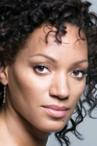 Карен Холнесс