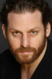 Джонатан Холцман