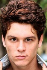 Жуау Витор Оливейра