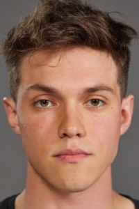 Михаил Иванов