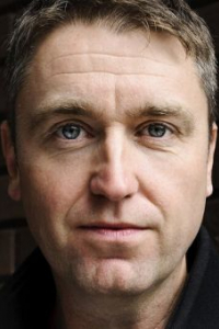 Дэниэл Кэйси