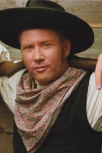 Роберт Дженсен