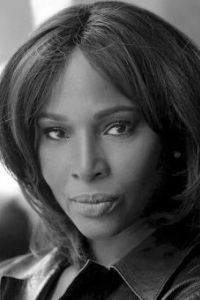 Сьюззанн Дугласс