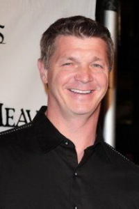 Брукс Дуглас