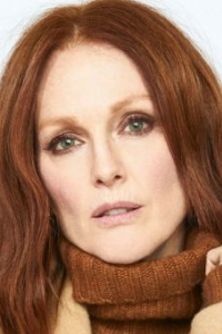 Джулианна Мур