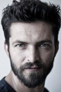 Илькер Кызмаз