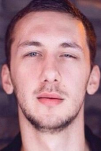 Махмуд Гусейнов