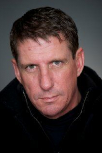 Брэд Дуглас