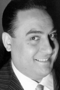 Марио Фрера