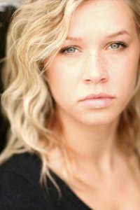 Эшлин МакИверс