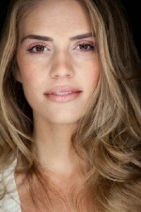 Эшли Шелтон