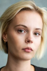 Элла Мэйси Первис