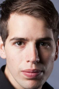 Тристан Барр