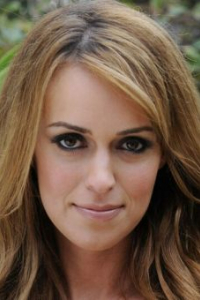 Натали Уолкер