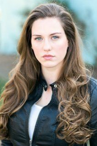 Кэйси МакКаллум