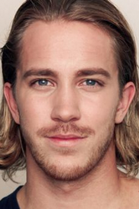 Фредрик Скогсруд