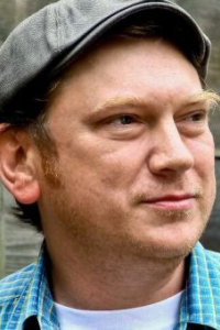 Станислав Назиров