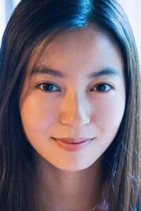 Момоко Танабэ