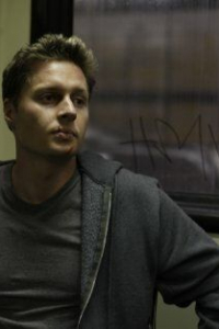 Донаван Томас