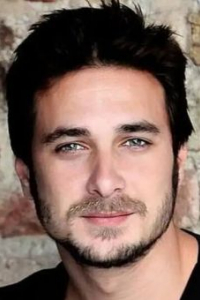 Тарик Озенбас