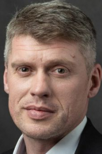 Виктор Новиков